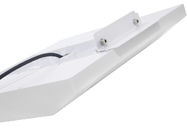 IP66 مقاوم للماء بالكامل بالوعة الحرارة تصميم ملعب الصالة الرياضية مستودع المرآب محطة وقود ضوء النهار الأبيض LED مظلة ضوء