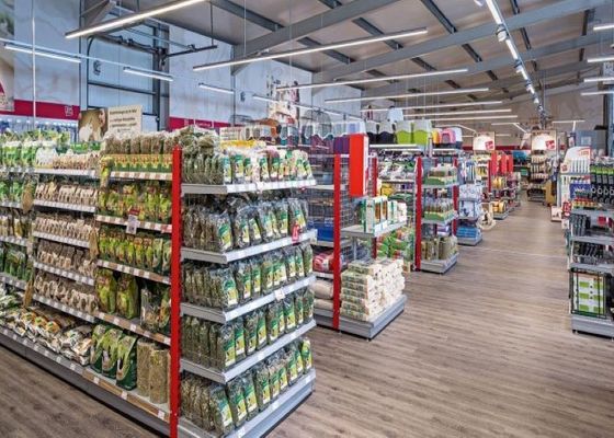 مصباح LED مقاوم للرطوبة D4 مع ما يصل إلى 160 LPW DIP Power/3CCT/تغيير 3 مراحل 1SKU=12SKU صديق لحل مثالي للعديد من التطبيقات مثل مواقف السيارات والمصانع.